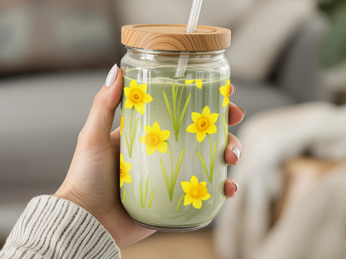 Hand-Painted Daffodil Glass Jar with Bamboo Lid, Spring Flower Kitchen Decor, Reusable Smoothie Cup with Straw