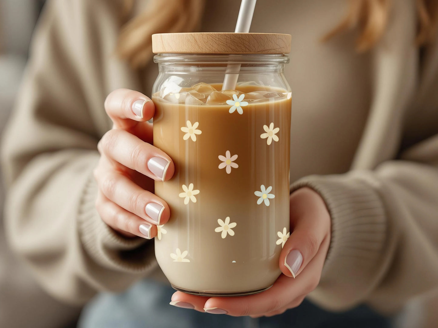 Daisy Print Glass Mason Jar with Lid and Straw, Eco-Friendly Reusable Coffee Cup