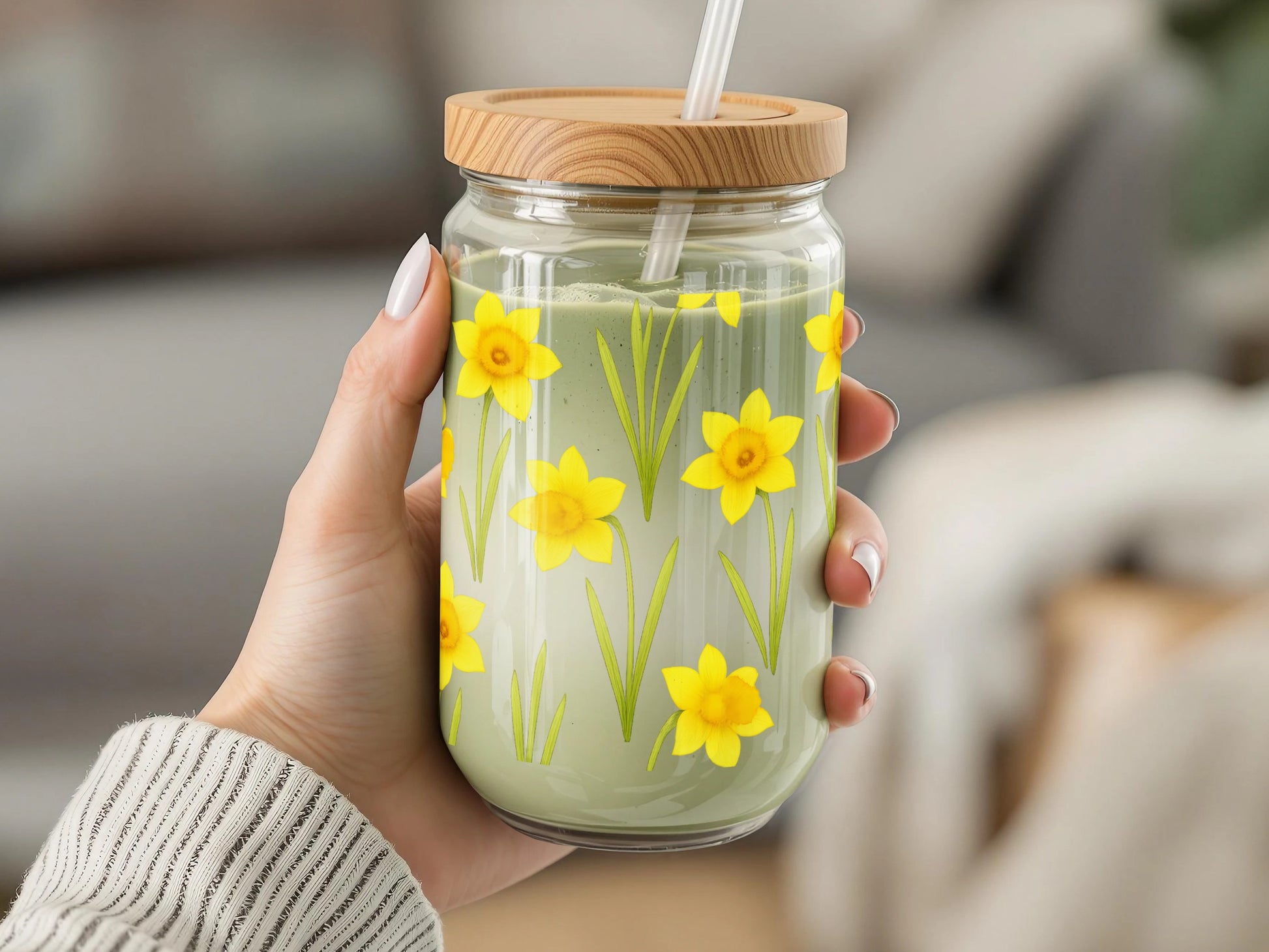 Hand-Painted Daffodil Glass Jar with Bamboo Lid, Spring Flower Kitchen Decor, Reusable Smoothie Cup with Straw