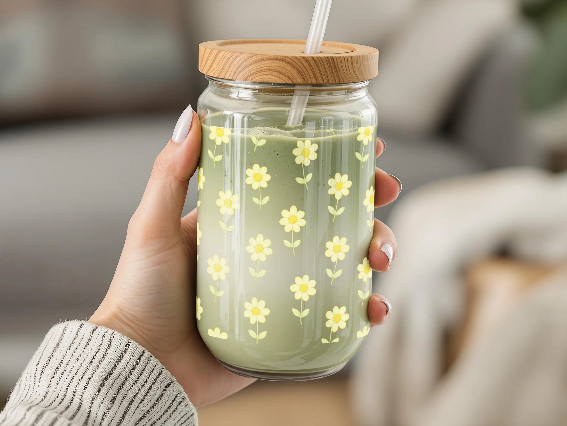 Handheld Glass Mason Jar with Wooden Lid, Floral Design, Eco-Friendly Reusable Drinkware, Spring Decor